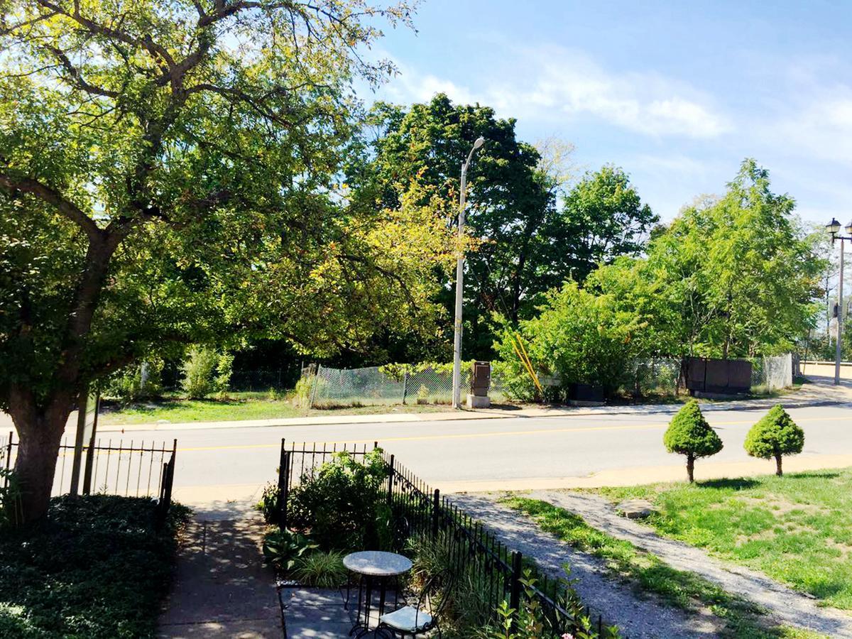 Acacia Bed & Breakfast Bed & Breakfast 3*