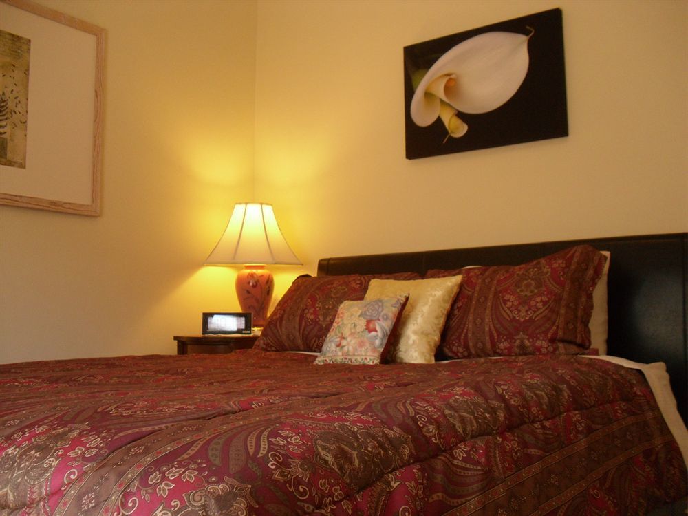 Acacia Bed & Breakfast 3* Niagara Falls