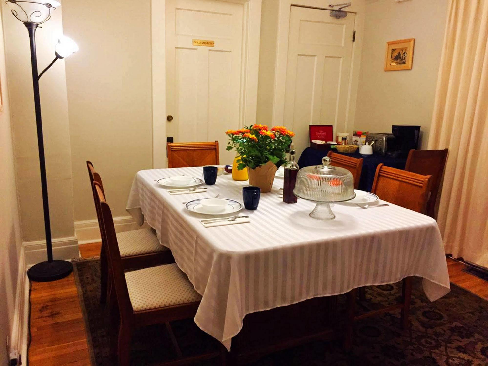 Acacia Bed & Breakfast 3*