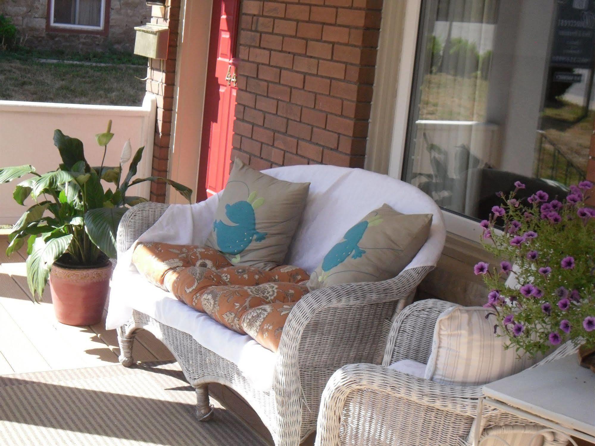 Acacia Bed & Breakfast